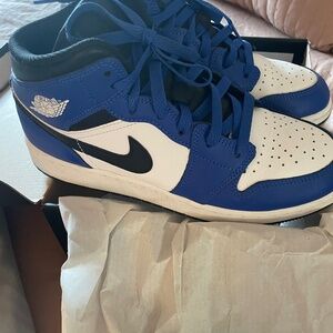 Boys Nike Air Jordan's